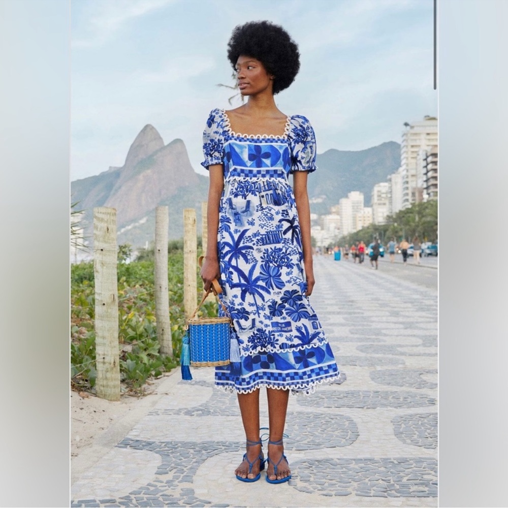 NWT Farm Rio Sweet Rio Puff Sleeve Midi Dress